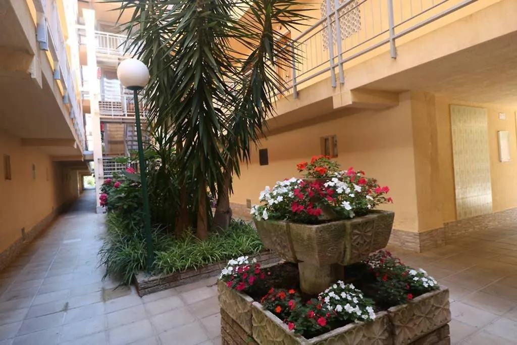 Apartamento A 50 Metros Del Mar En Vilafortuny, Cambrils Apartment Villafortuny 0*,  Spain